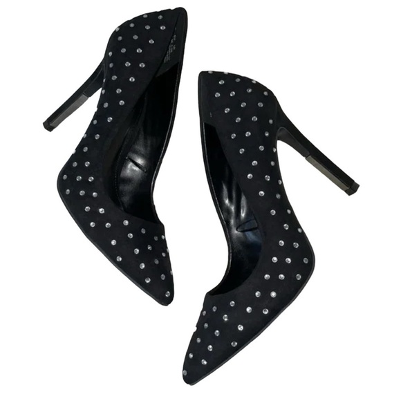 DKNY Black Studded Pumps‎ Size 9.5 - Picture 1 of 7
